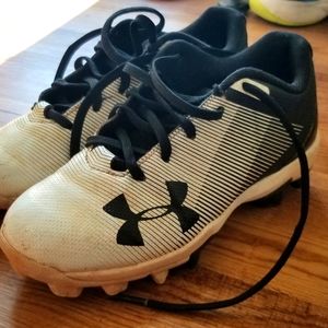 Little boys Under Armour baseball cleats size 12
